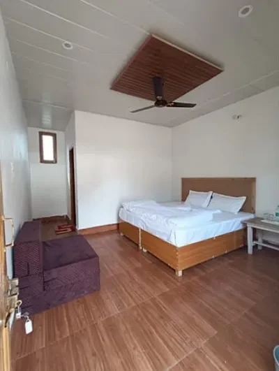 Shivkunj Resort Barkot [Seating Area]